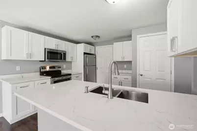 11406 22nd Street SE #2, Lake Stevens, WA 98258 - Photo 13