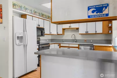 422 S Forrest Street, Westport, WA 98595 - Photo 11