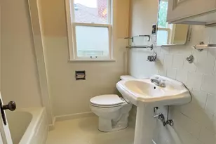 5025 47th Ave NE, Seattle, WA 98105 - Photo 15