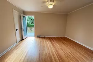 5025 47th Ave NE, Seattle, WA 98105 - Photo 11