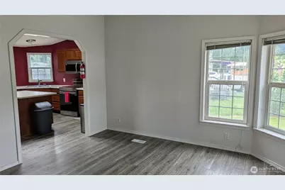 14206 124th Street Ct E, Puyallup, WA 98374 - Photo 5