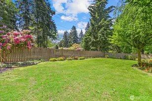 12109 SE 68th Pl, Bellevue, WA 98006 - Photo 31