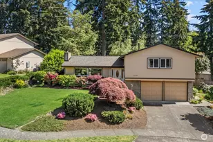 12109 SE 68th Pl, Bellevue, WA 98006 - Photo 1