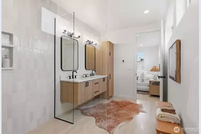 2769 59th Avenue SW #A, Seattle, WA 98116 - Photo 29