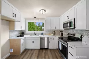 16518 26th Ave SE, Bothell, WA 98012 - Photo 11