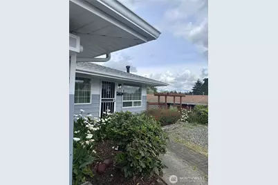 1025 E 53rd Street, Tacoma, WA 98404 - Photo 3