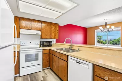 8312 27th W #C, Tacoma, WA 98466 - Photo 9