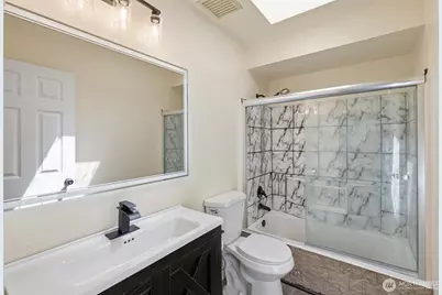 1719 Hemlock Drive, Camano Island, WA 98282 - Photo 19