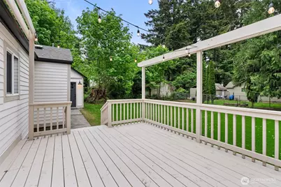 2001 Karen Frazier Road SE, Olympia, WA 98501 - Photo 25
