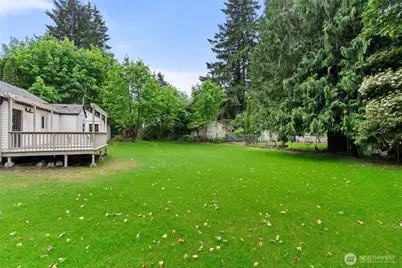 2001 Karen Frazier Road SE, Olympia, WA 98501 - Photo 35
