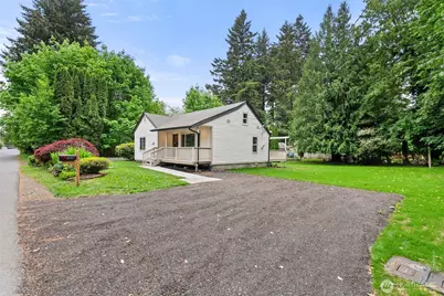 2001 Karen Frazier Road SE, Olympia, WA 98501 - Photo 3