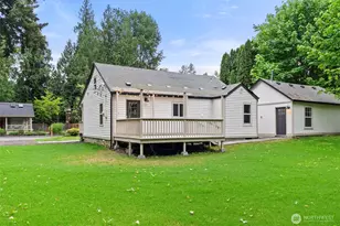 2001 Karen Frazier Rd SE, Olympia, WA 98501 - Photo 31