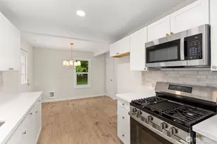 2001 Karen Frazier Rd SE, Olympia, WA 98501 - Photo 13