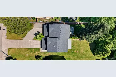 7418 207th Avenue E, Bonney Lake, WA 98391 - Photo 17