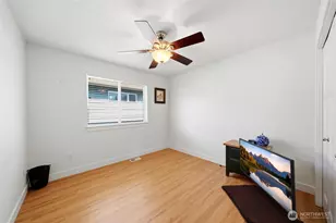 219 197th St SE, Bothell, WA 98012 - Photo 23
