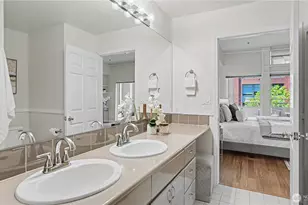 526 1st Ave S, Seattle, WA 98104 - Photo 17