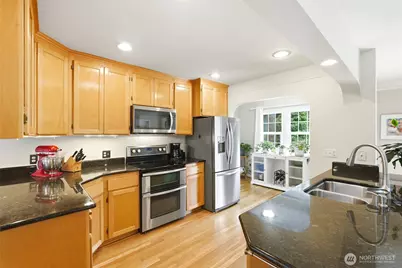 236 SW 166th Place, Normandy Park, WA 98166 - Photo 9