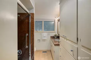 8433 221st Pl SW, Edmonds, WA 98026 - Photo 15