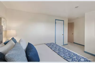 8433 221st Place SW, Edmonds, WA 98026 - Photo 11