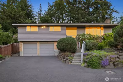 8433 221st Place SW, Edmonds, WA 98026 - Photo 37