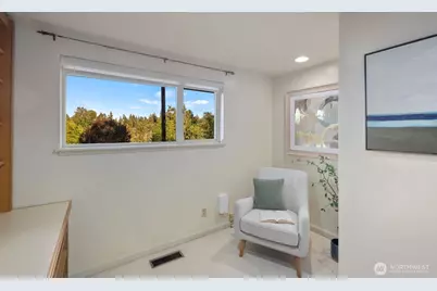 8433 221st Place SW, Edmonds, WA 98026 - Photo 13