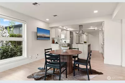 101 99th Avenue NE #101, Bellevue, WA 98004 - Photo 25
