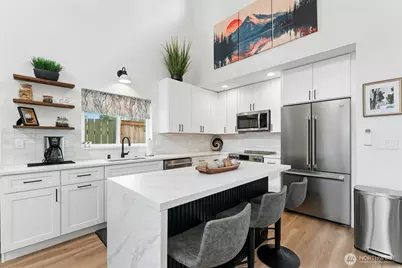 14018 2nd Avenue NW, Seattle, WA 98177 - Photo 9