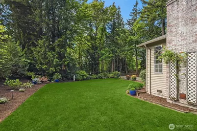 9244 215th Avenue NE, Redmond, WA 98053 - Photo 35