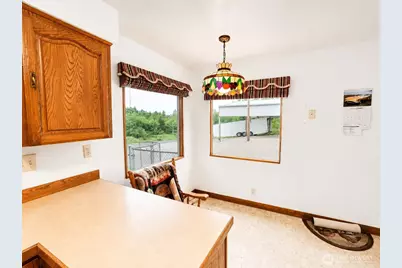 3649 Old Pacific Highway S, Kelso, WA 98626 - Photo 9