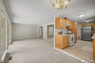 19922 Dayton Ave N, Shoreline, WA 98133 - Photo 15