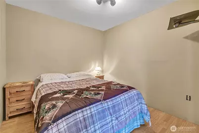 39420 Ski Park Road E, Eatonville, WA 98328 - Photo 9