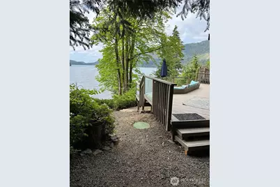 90 Lakeshore Place, Hoodsport, WA 98548 - Photo 33