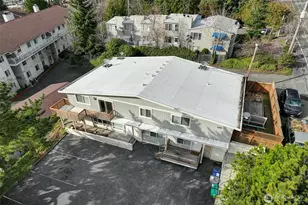 9840 NE 116th St, Kirkland, WA 98034 - Photo 15