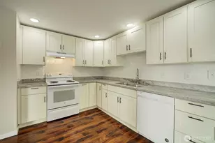 9840 NE 116th St, Kirkland, WA 98034 - Photo 5