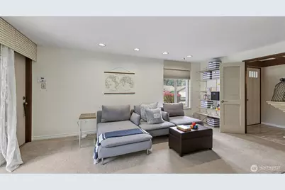 2618 168th Place NE, Bellevue, WA 98008 - Photo 9