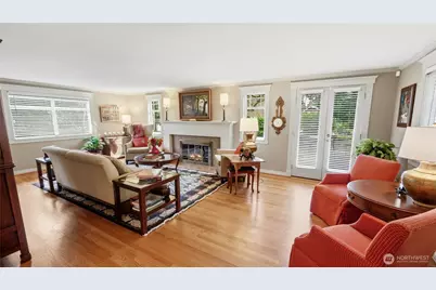 10506 Robin Hood Drive, Edmonds, WA 98020 - Photo 7