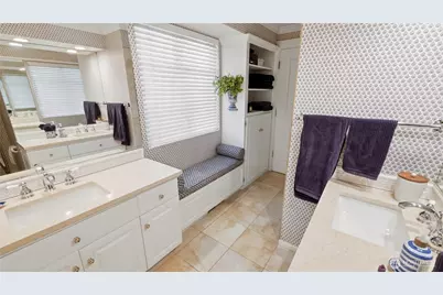 10506 Robin Hood Drive, Edmonds, WA 98020 - Photo 17