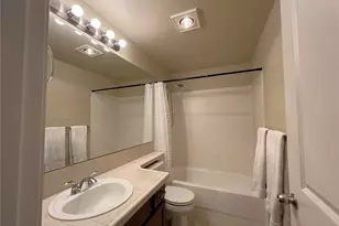 11527 Hwy99, Everett, WA 98204 - Photo 9
