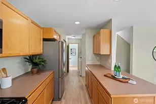110 S Cambrian Ave, Bremerton, WA 98312 - Photo 17
