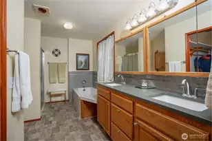 10717 Suncrest Dr, Anderson Island, WA 98303 - Photo 13