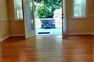 8511 Ferncliff Ave NE, Bainbridge Island, WA 98110 - Photo 9
