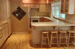 8511 Ferncliff Ave NE, Bainbridge Island, WA 98110 - Photo 11