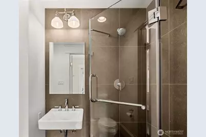 1642 Federal Avenue E, Seattle, WA 98122 - Photo 21