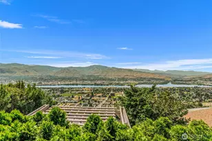 2352 Monument Pl, East Wenatchee, WA 98802 - Photo 11