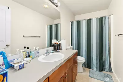 16918 Woodside Drive SE, Renton, WA 98058 - Photo 23