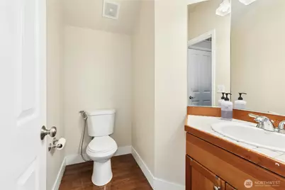 16918 Woodside Drive SE, Renton, WA 98058 - Photo 27