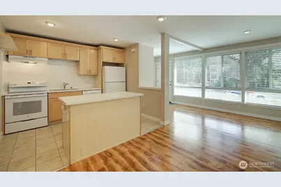9840 NE 116th Street #1, Kirkland, WA 98034 - Photo 5
