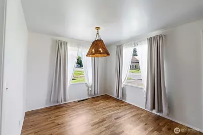 1116 W 1st Street, Centralia, WA 98531 - Photo 5