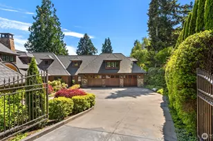 5128 Rockaway Beach Rd NE, Bainbridge Island, WA 98110 - Photo 3