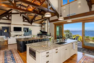 5128 Rockaway Beach Rd NE, Bainbridge Island, WA 98110 - Photo 17